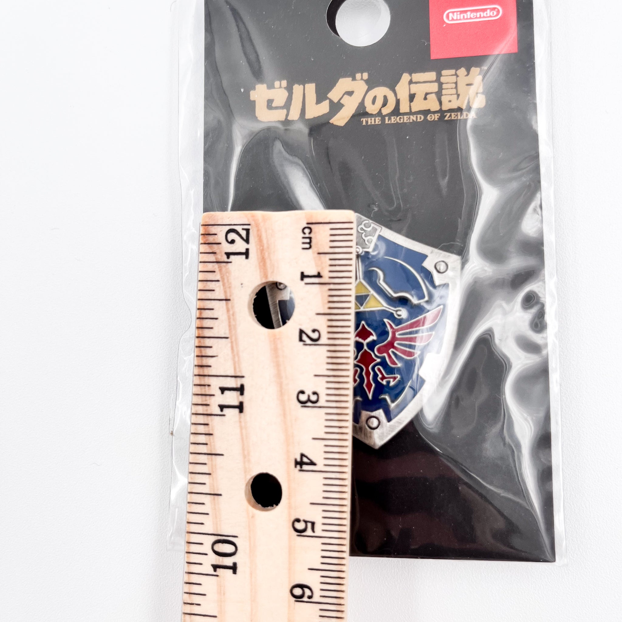 The Legend of Zelda: Hylian Shield Pin Pin Length 4cm